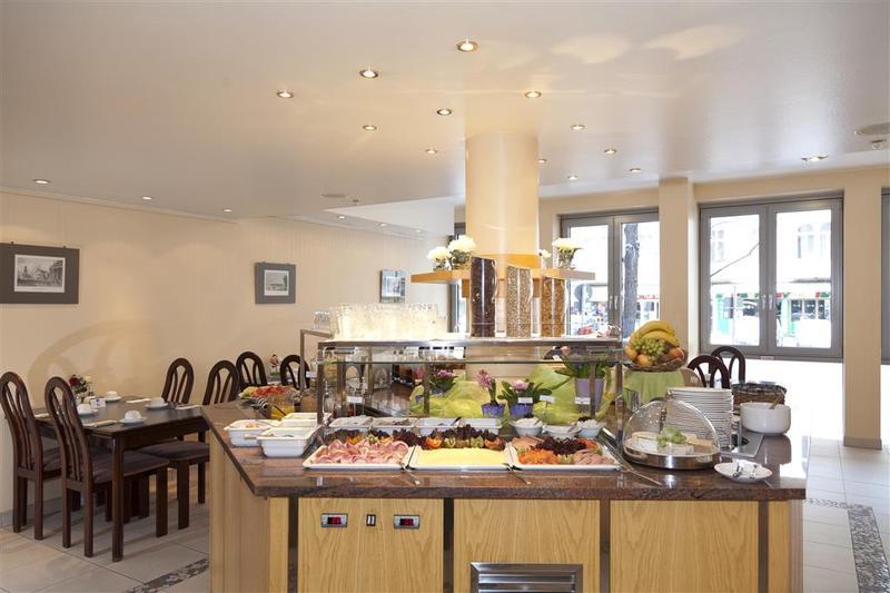 Western Kantstrasse Hotel 4*